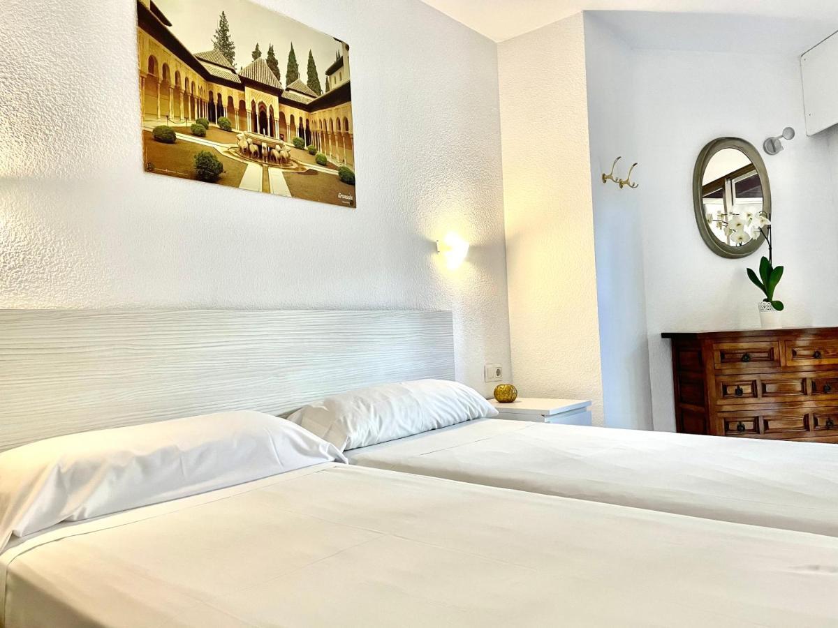 Apartamentos En Alquiler Chinasol Almuñécar Extérieur photo